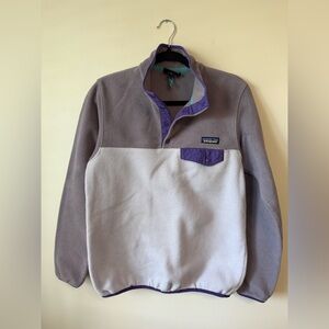 Patagonia Synchilla Fleece Pullover in Light Purple Gray & Aqua Trim